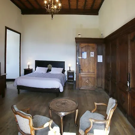 Chateau De Lugagnac 4*