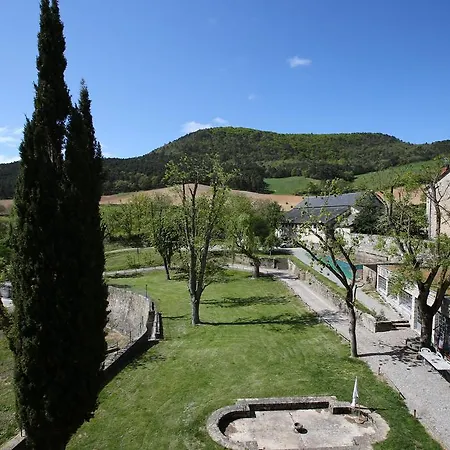 Chateau De Lugagnac