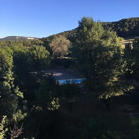 Πανσιόν Chateau De Lugagnac 4*